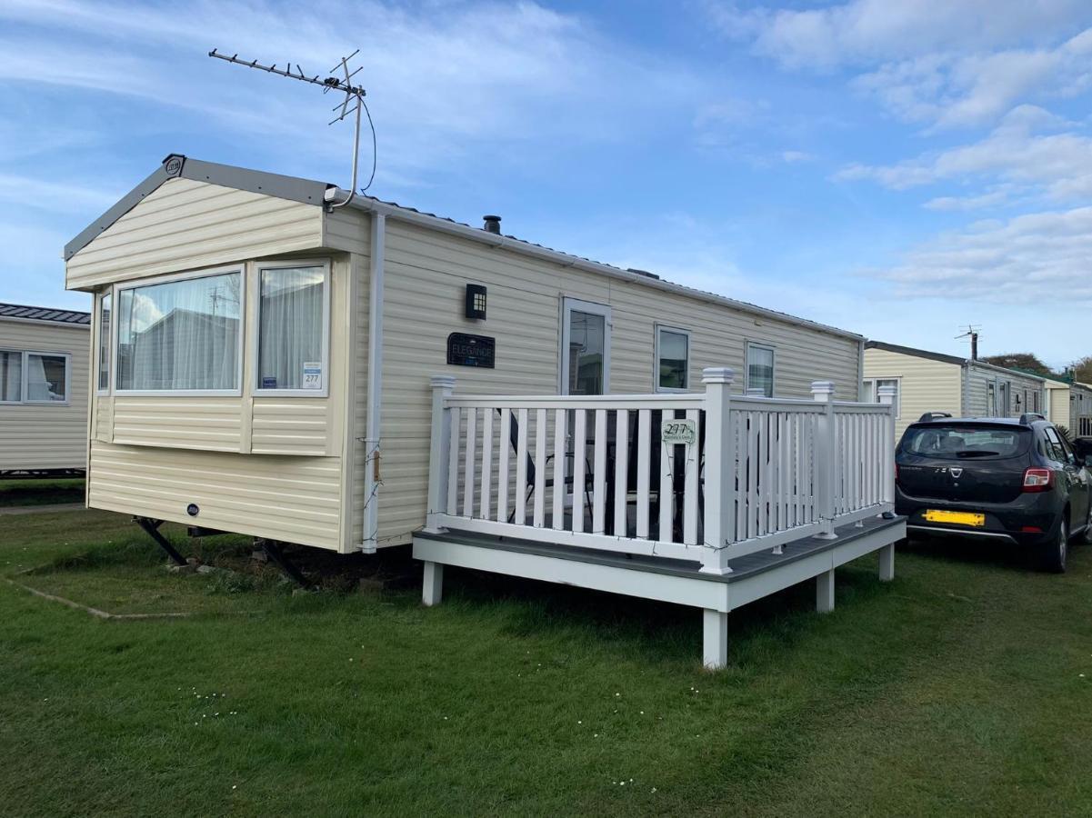 6 Berth Park Dean Saltfleet Barneys Den Hotel Exterior photo