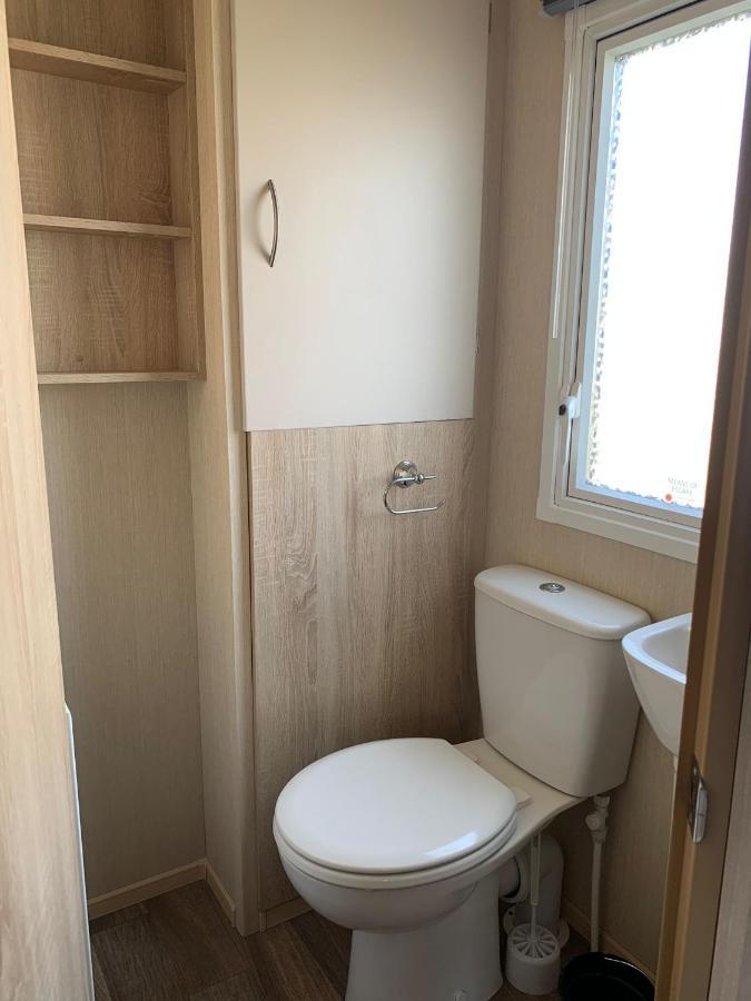 6 Berth Park Dean Saltfleet Barneys Den Hotel Exterior photo